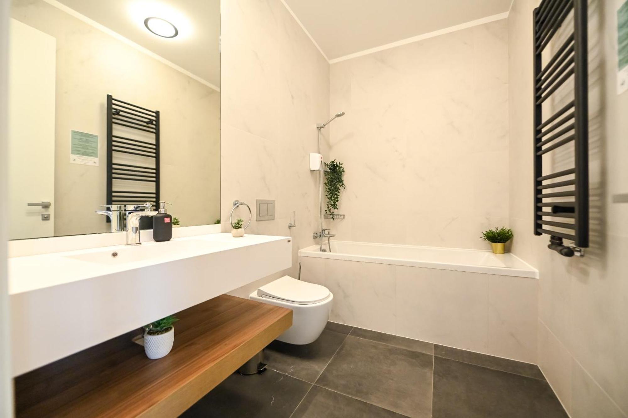 One Verdi Park Exclusive Apartments - Panoramic View & Private Parking Bucureşti Exterior foto