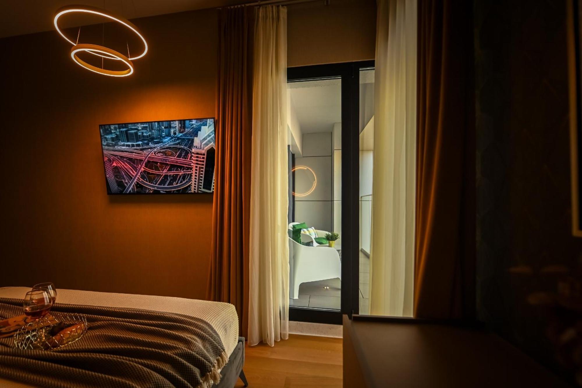 One Verdi Park Exclusive Apartments - Panoramic View & Private Parking Bucureşti Cameră foto