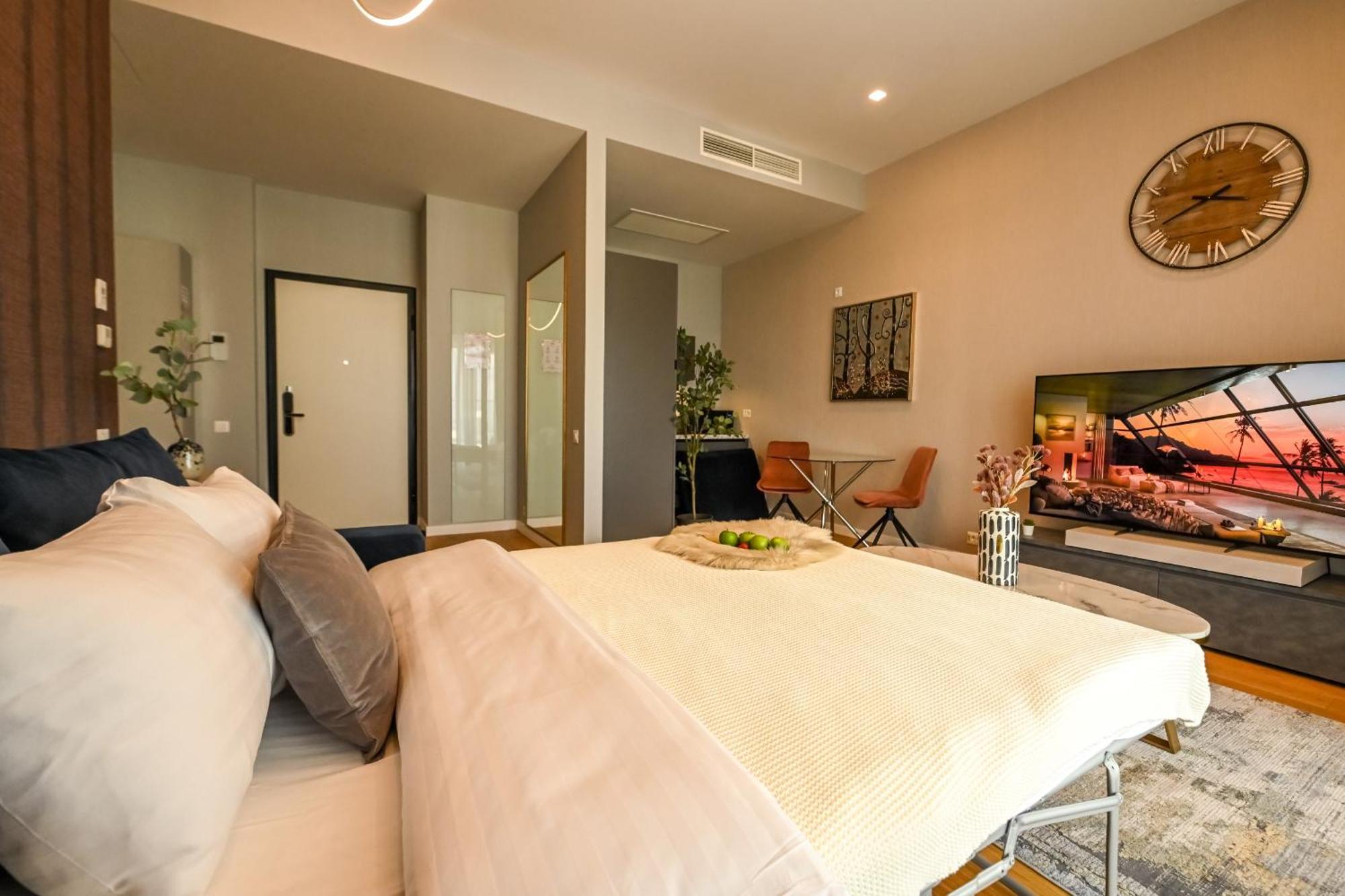 One Verdi Park Exclusive Apartments - Panoramic View & Private Parking Bucureşti Cameră foto